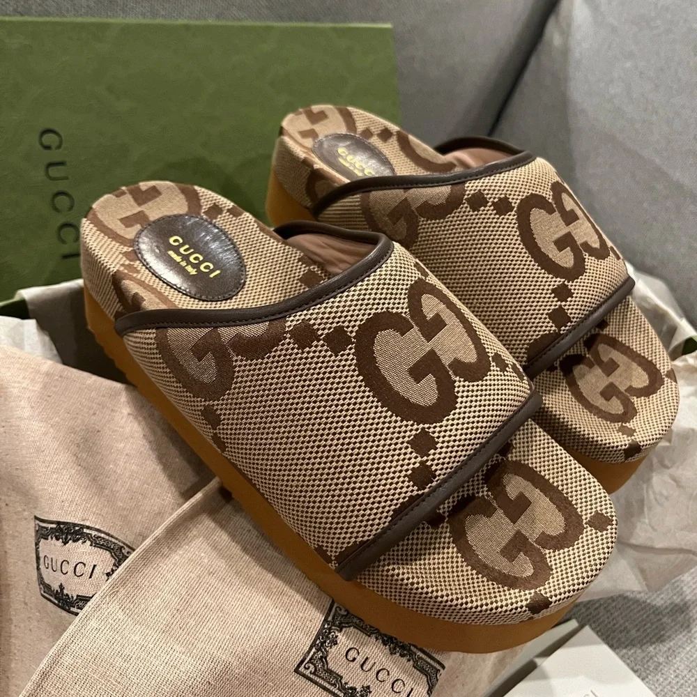 SOLD -NEW Gucci jumbo GG logo Angelina platform slides - Picture 2 of 14